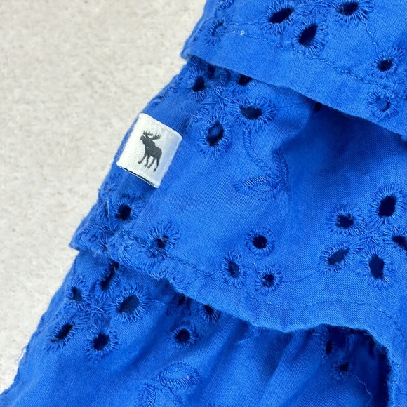 ABERCROMBIE & FITCH Blue Cotton Eyelet Mini Skirt Size Large - Picture 3 of 5